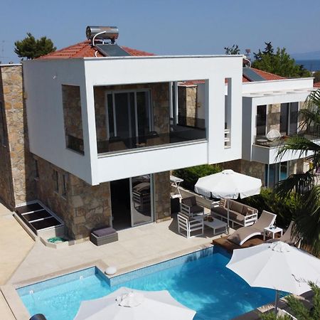 Villa Douglas - Private Pool, Bbq, 4Bdrms, View Pefkochori Exteriér fotografie
