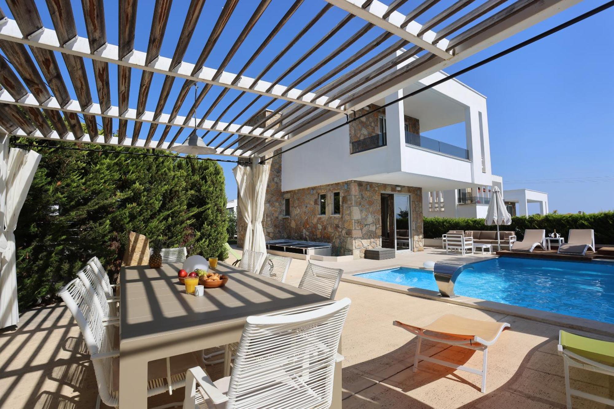 Villa Douglas - Private Pool, Bbq, 4Bdrms, View Pefkochori Exteriér fotografie