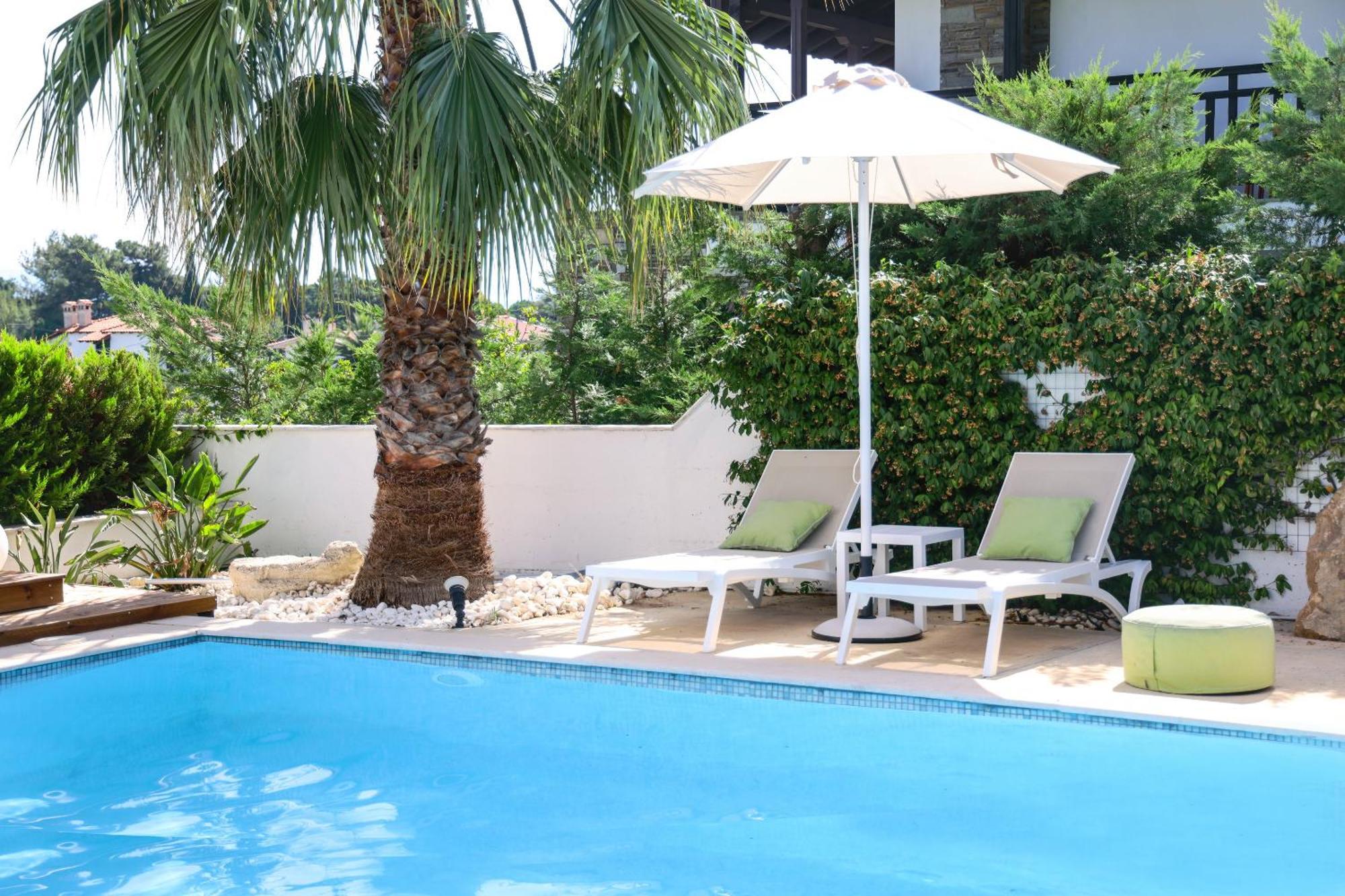Villa Douglas - Private Pool, Bbq, 4Bdrms, View Pefkochori Exteriér fotografie
